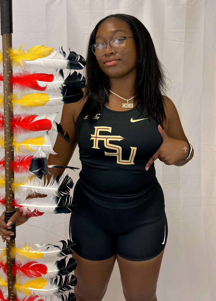 Zee Curtis tweet media