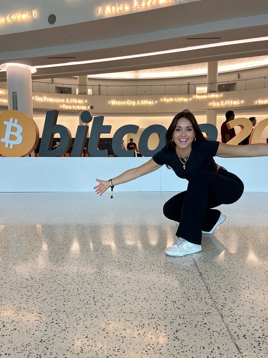 isabellasg3's tweet photo. #Bitcoin Amsterdam I’m coming for you, who else is going? https://t.co/KdaQNMZfjp