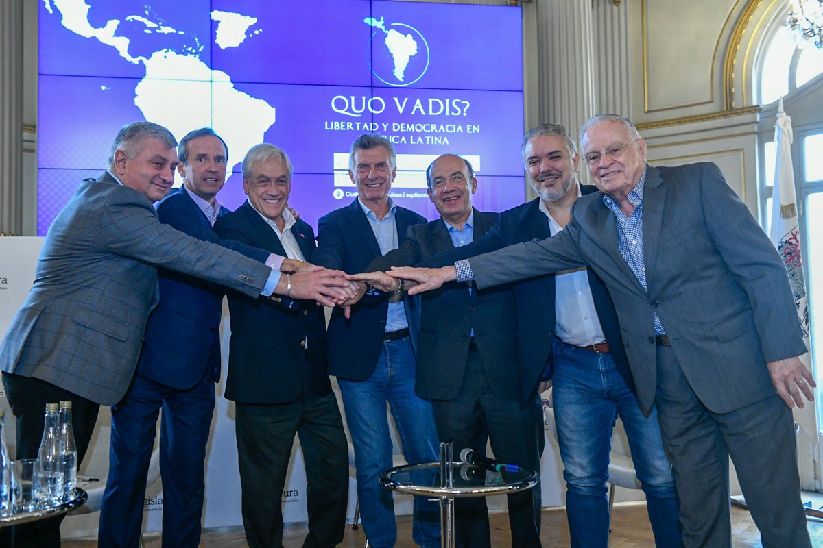 agusantonetti's tweet image. Más de 13 expresidentes de Iberoamérica acaban de firmar la Declaración de Buenos Aires del Grupo Libertad y Democracia en donde se comprometen a combatir a las dictaduras de Cuba, Venezuela y Nicaragua y buscar que Maduro, Ortega y Diaz Canel sean condenados ante la justicia…