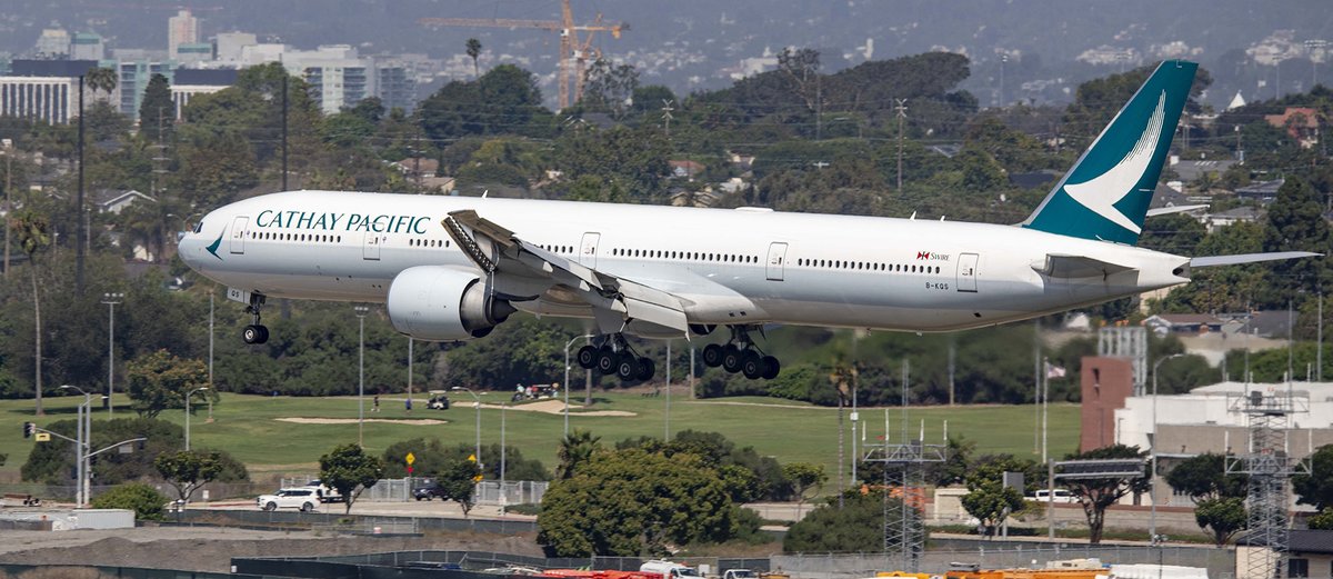Kent_YVR's tweet image. A handful of @BoeingAirplanes #777 operators @flylaxairport - #LosAngeles #SPOTLAX2023 #TripleSeven #B77W #B773 ✈️🌴☀️