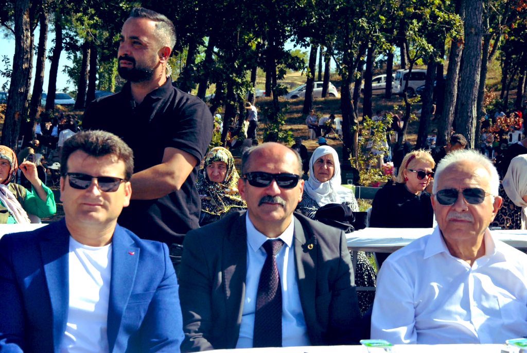 nurettin_yiyit's tweet photo. KAS-DER ve KASKON organizasyonu “Büyük Kastamonu Buluşması”nda Kastamonulu hemşehrilerimizle buluştuk.
#kasder #kaskon https://t.co/4lfgVt0i2i