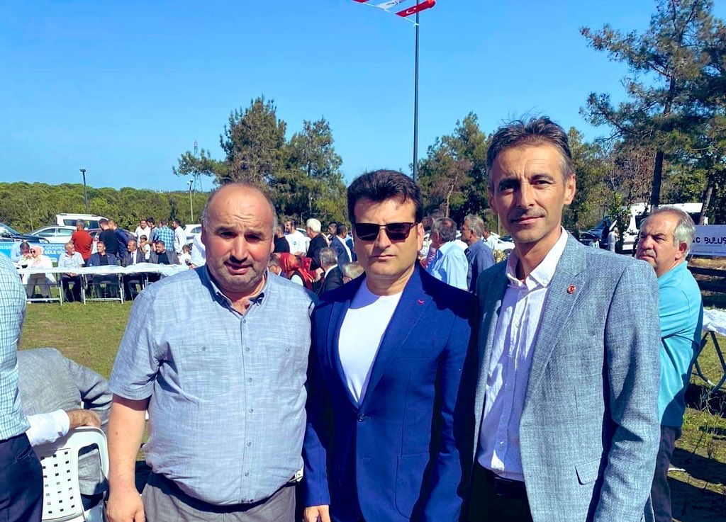 nurettin_yiyit's tweet photo. KAS-DER ve KASKON organizasyonu “Büyük Kastamonu Buluşması”nda Kastamonulu hemşehrilerimizle buluştuk.
#kasder #kaskon https://t.co/4lfgVt0i2i
