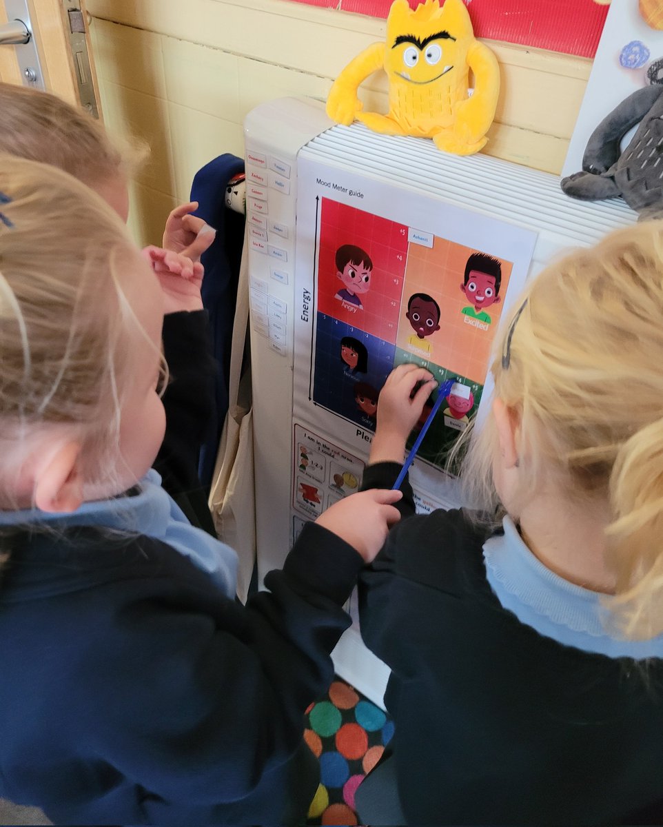 AlkringtonPS's tweet image. #RR have been talking about feelings. &quot;All feelings are ok, it&apos;s what we do with them that matters.&quot; #thinkequal #PSED