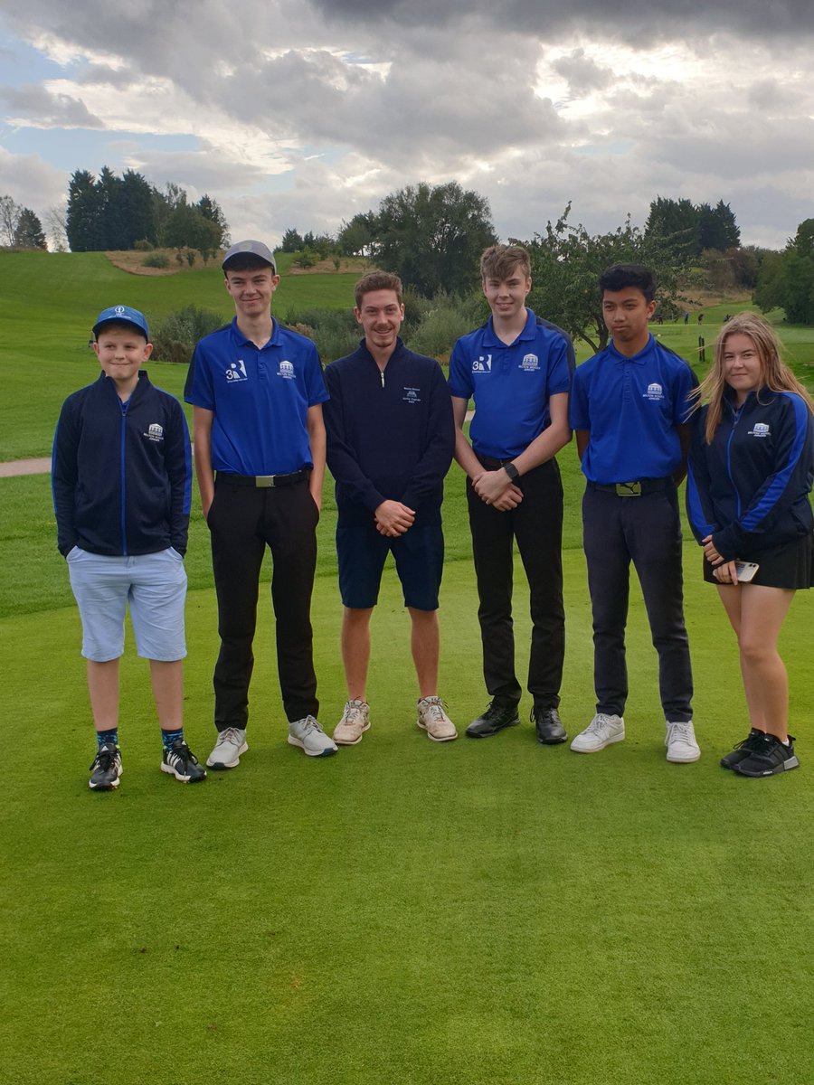 bwjuniorgolf's tweet photo. Busy weekend for @bwjuniorgolf 
Great effort in Lincolnshire Junior League final. Losing 2 games to 1
While 12 juniors lost a close match played in great spirit with Burghley in the annual DG Challenge. https://t.co/S0CzwrzNVY