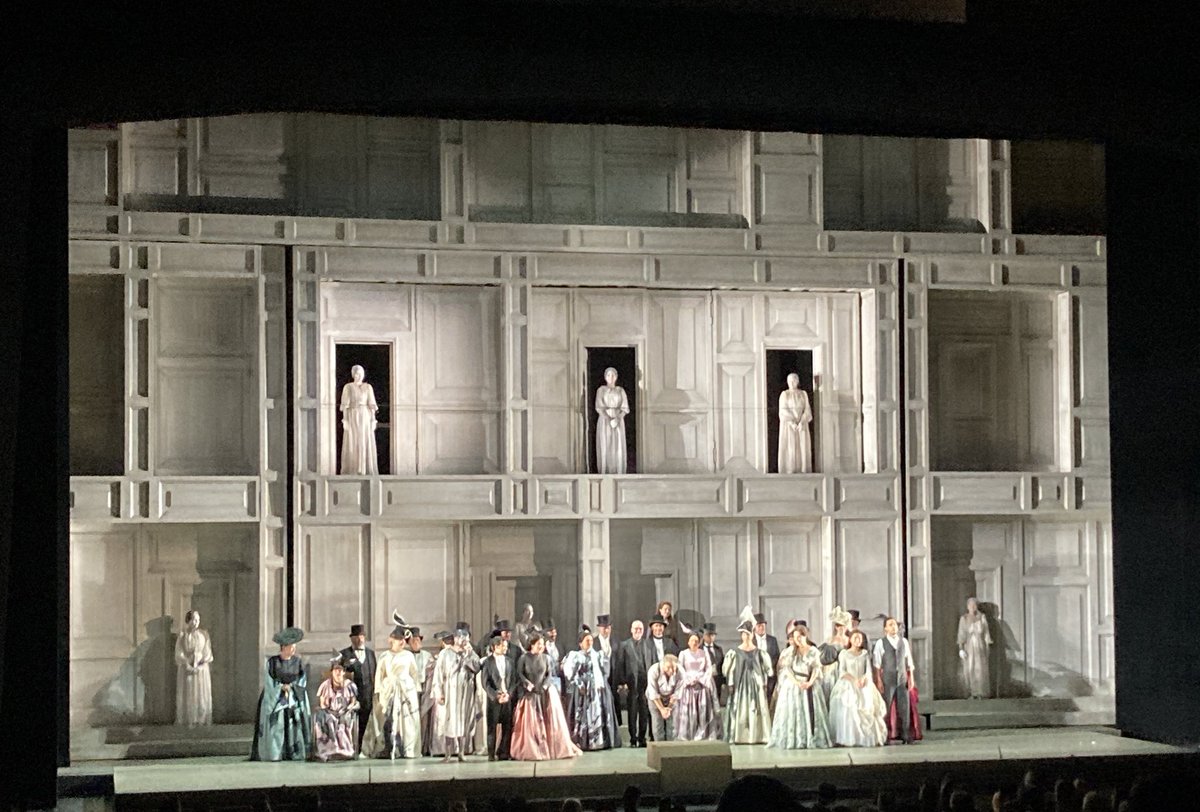 TotallyAllen's tweet photo. Opening night at the #LAOpera was amazing. RIP Don Giovanni you would have loved polyamory. #LAOGiovanni https://t.co/am4BywZGwl