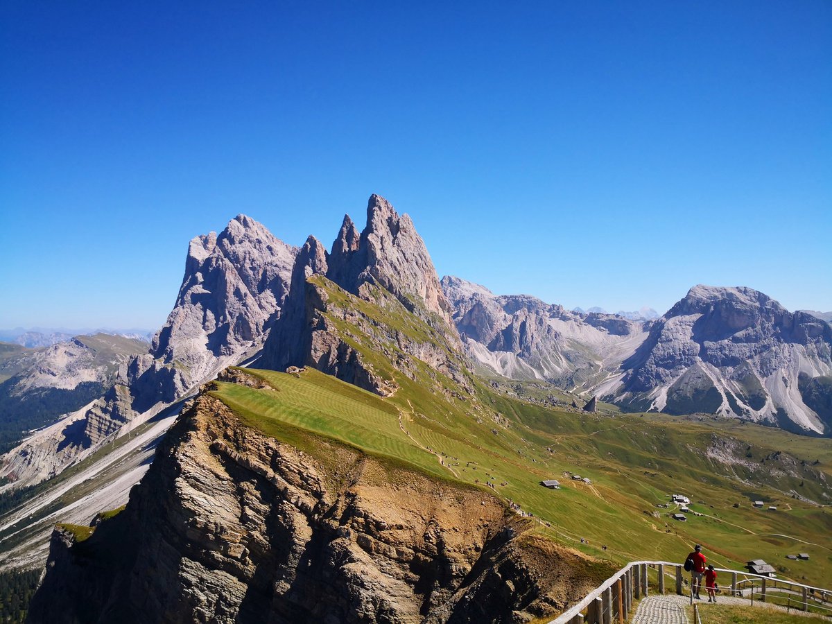 Unforgettable walk on the Seceda, one of the most fascinating landscapes of the Dolomites. Find out on the blog: amareviaggiarescrivere.blogspot.com/2023/09/seceda… Click on translation at the top left of the web version and choose the language. <a href="/DolomitesUNESCO/">Dolomites UNESCO</a> <a href="/dolomiti_it/">Dolomiti.it</a> <a href="/valgardena/">Val Gardena Dolomites</a> #mountains