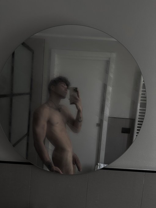 last day at the beach ? https://t.co/RrhpE5f2w2