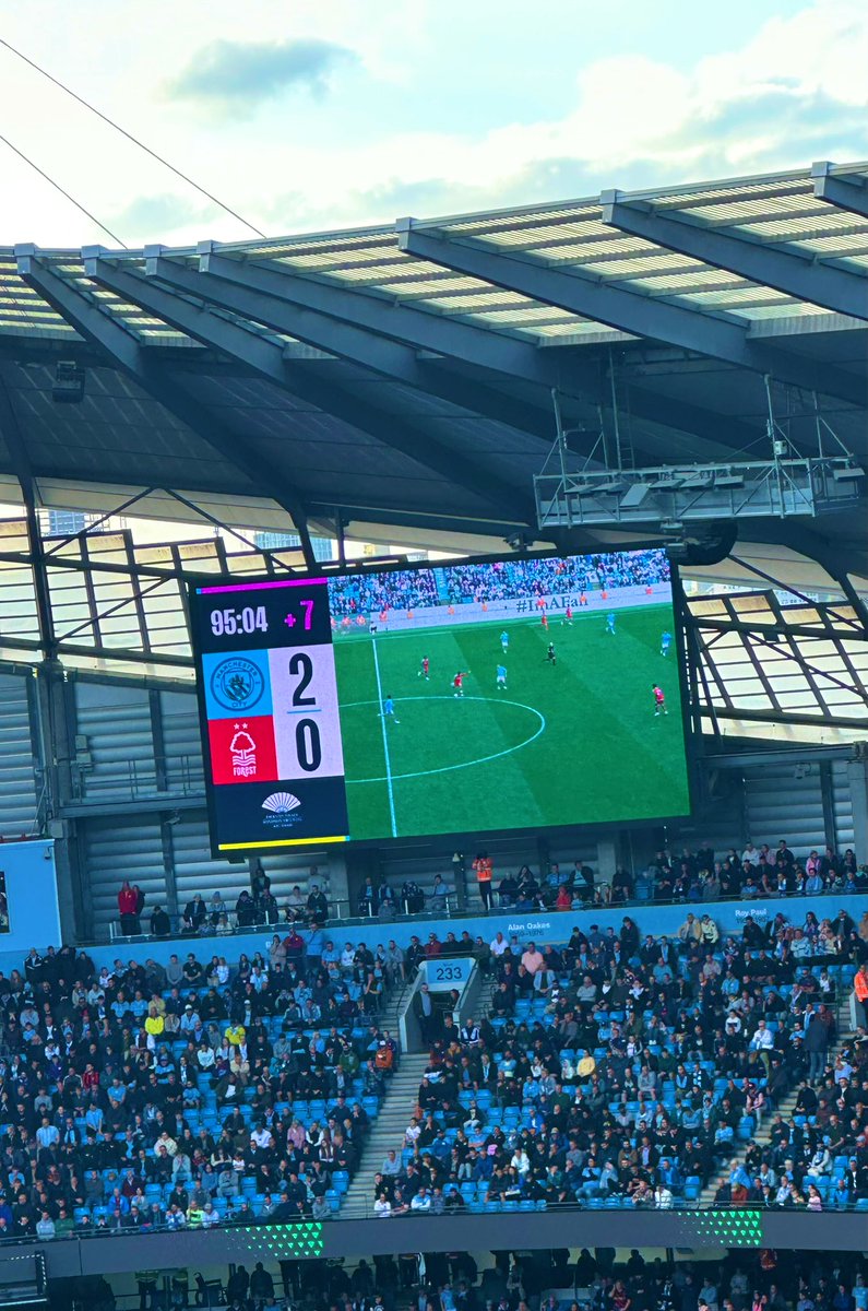 Bil88_'s tweet photo. Got to see @ErlingHaaland score in person, life is good sometimes 🇳🇴⚽️ https://t.co/LvVNqrTmBl