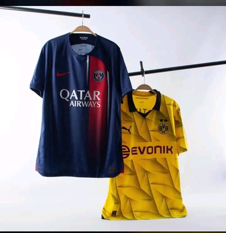 Xvr_fall's tweet image. Des maillots à 6500f✌️💯