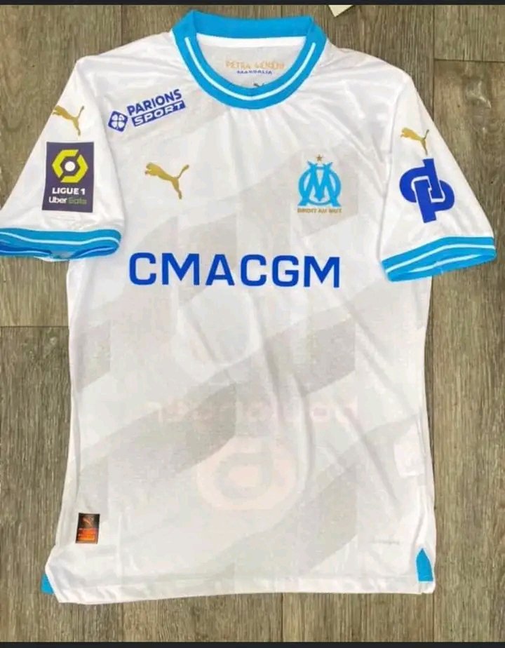 Xvr_fall's tweet image. Des maillots à 6500f✌️💯