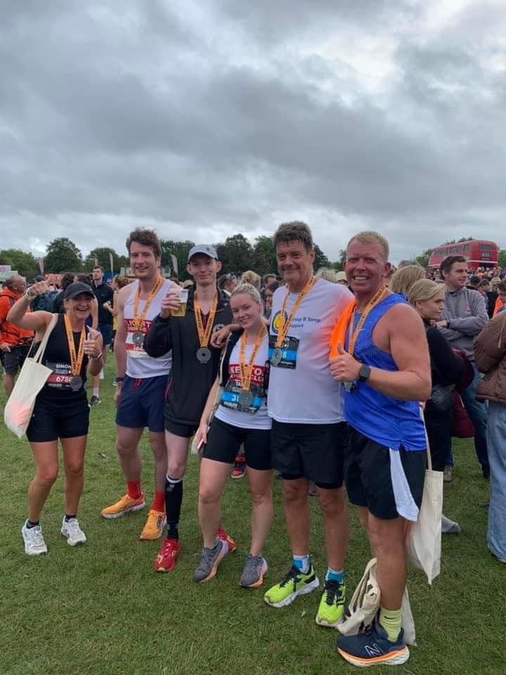 ward1_simone's tweet photo. So many running the Robin Hood half marathon today from @NUH_ACU today for @NUHCharity well done @SpringthorpeEve  and Seamus proud of you. Lots from @NUHMedicine today and even bumped into @Andy_Aiston . Enjoyable run with the new timers today 👌🏻 did so well https://t.co/36sTUePI4Z