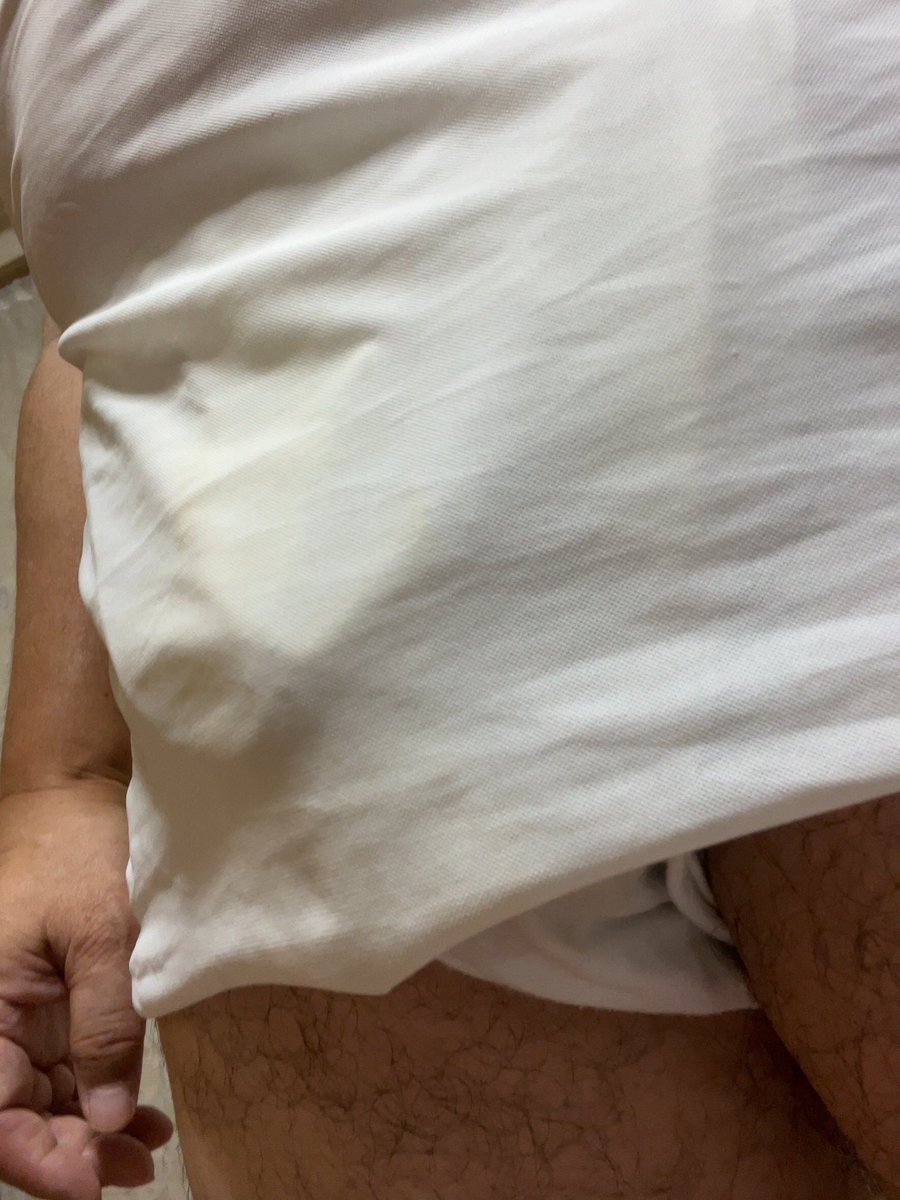 tatuhikodebu2d's tweet photo. 1週間締めた褌！
気を緩めると尿漏れが酷い、、
さてと！こんな汚れ同志で嗅ぎ合い出来る変態さんコソッとメールお待ちしています(月曜日だけど)
久しぶりにシャワー浴びて出掛けるかな(^^) https://t.co/6qhpncdZ26