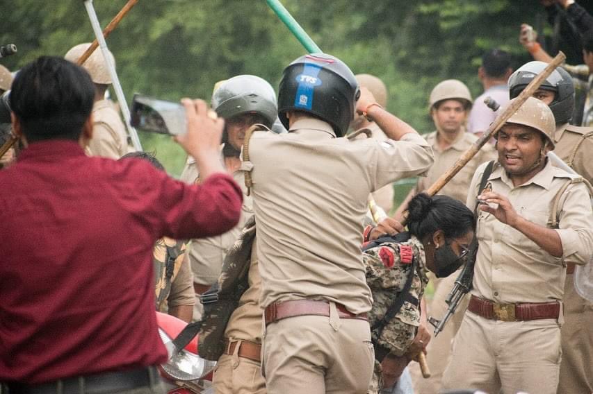 ramanraheja's tweet photo. At the time when @narendramodi and @PMOIndia is taking up #WomenReservationBill in the parliament and making a global statement about #WomenEmpowerment in India, today we saw extreme and brutal acts of beating women and kids in #Dayalbagh Agra by @Uppolice under order of @OfficeOfDMAgra. Is the @CMOfficeUP  aware of the atrocities of the administration under influence of some local business powerhouses?