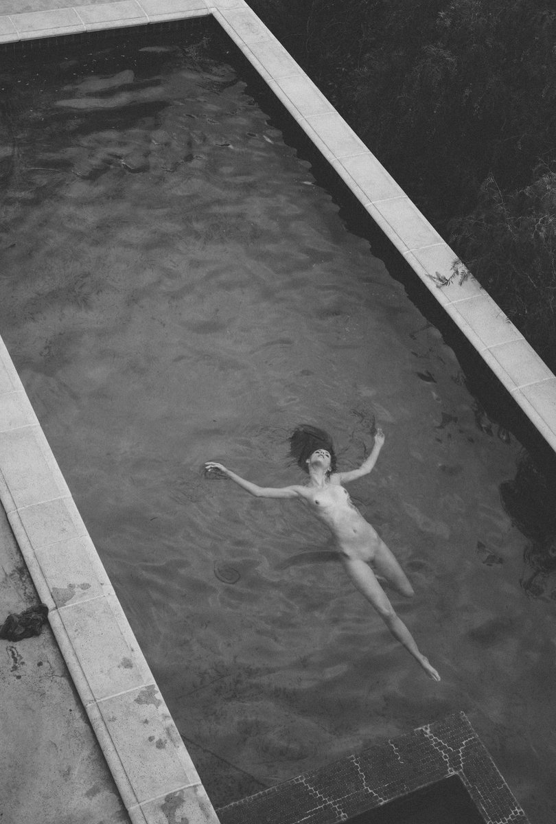 Via <a href="/eriktranberg/">eriktranberg</a> 🖤🖤 #art #madareff