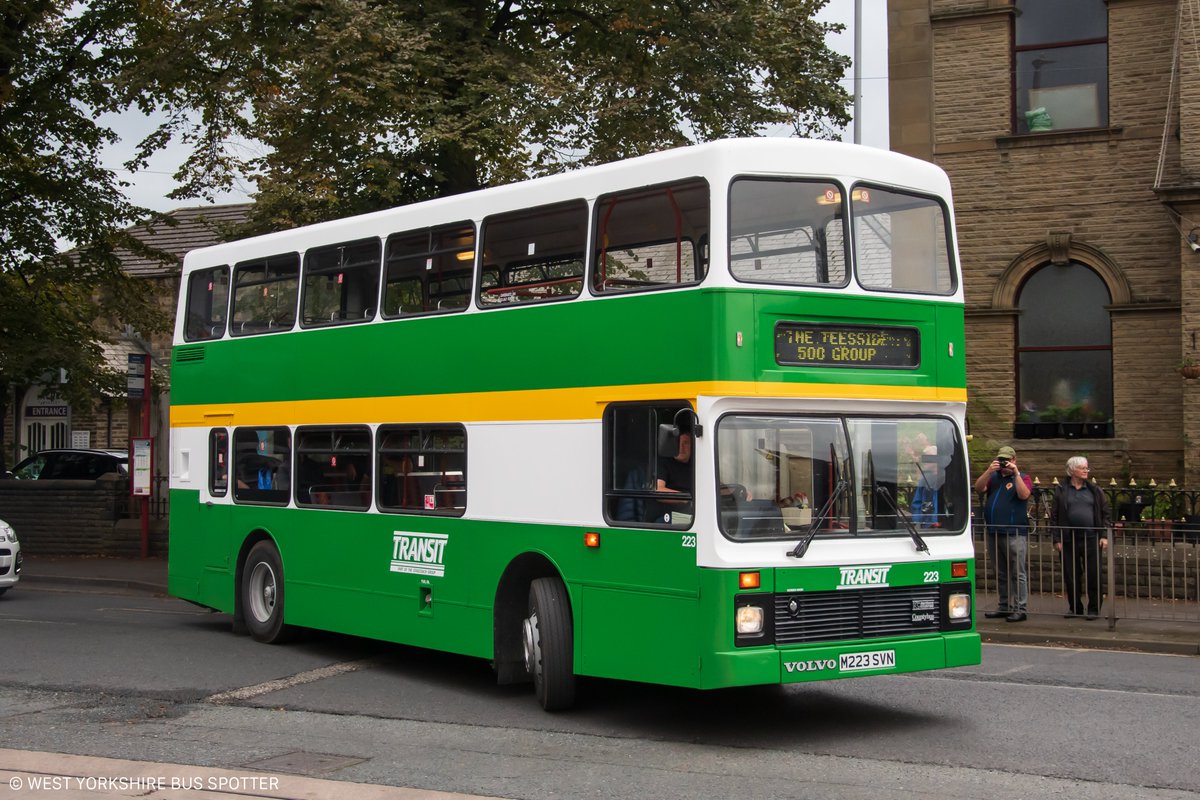 Preserved Volvo Olympian/ Palatine M223 SVN is seen turning into the Dewsbury Bus Museum event yard this afternoon.