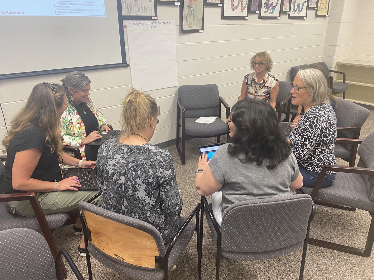 FASDTigers's tweet image. The Albright Cohort of Fleetwood teachers and administrators were learning and collaborating this past Wednesday night with our Kutztown, Brandywine, and Schuylkill Valley partners! #TotalExperienceLearning