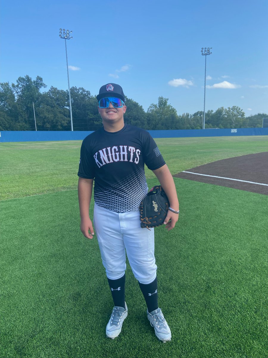 FiveToolETX's tweet photo. F: Knights 16U 7, Phenom 15U 3
PoG: Case Bullard 2-3, 2 RBI https://t.co/JTDdJE85NE
