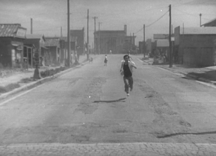 ginn233's tweet photo. Stray Dog (1949) #actionsequences #kurosawa #FilmTwitter @Tico_Romao @BoldenSkip @MovieKessler @VannWolfgang @coenesqued2 https://t.co/Ws53N53a2l