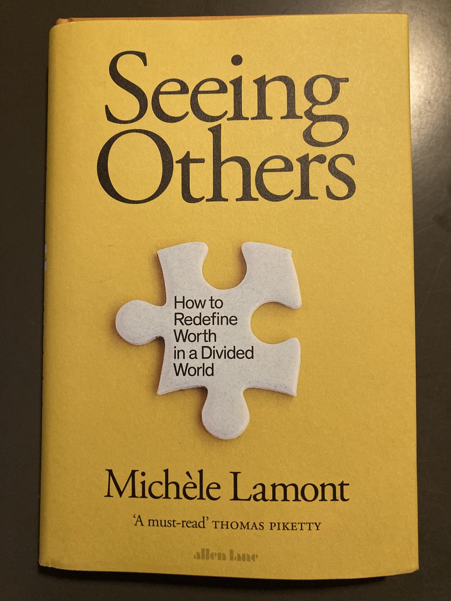SocialLore's tweet image. “Seeing Others” is a compendium on how to reverse and surpass the domination of the meritocratic ideology by using an alternative framing  - that of recognition.

Recognition is a concept that often gets misunderstood and that Seeing Others illustrates very clearly: