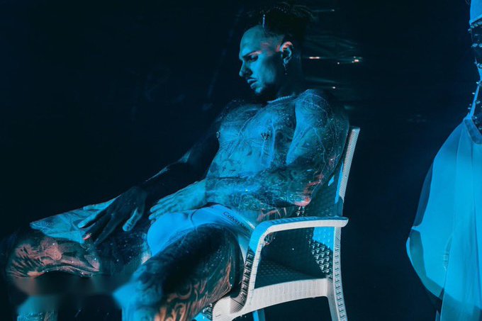 Your thick Daddy is back on the business😈 https://t.co/35WBz3Io5c Subscribe free for 24 hours 💙🤍🔒 https://t