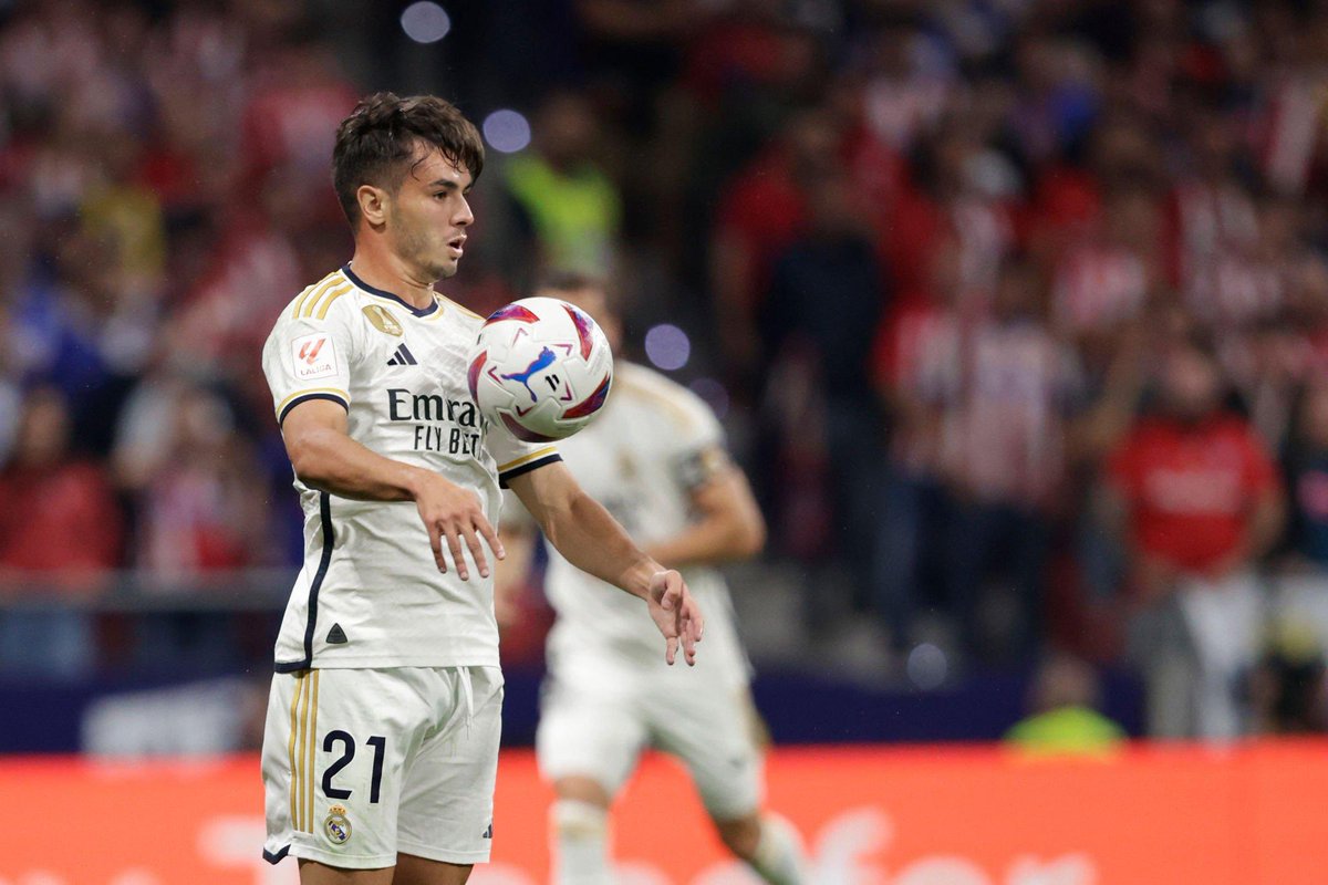 Madridismoreal's tweet photo. Tienes un segundo para darle RT a este post si piensas que Brahim merece más minutos. https://t.co/elcgk9S2AW