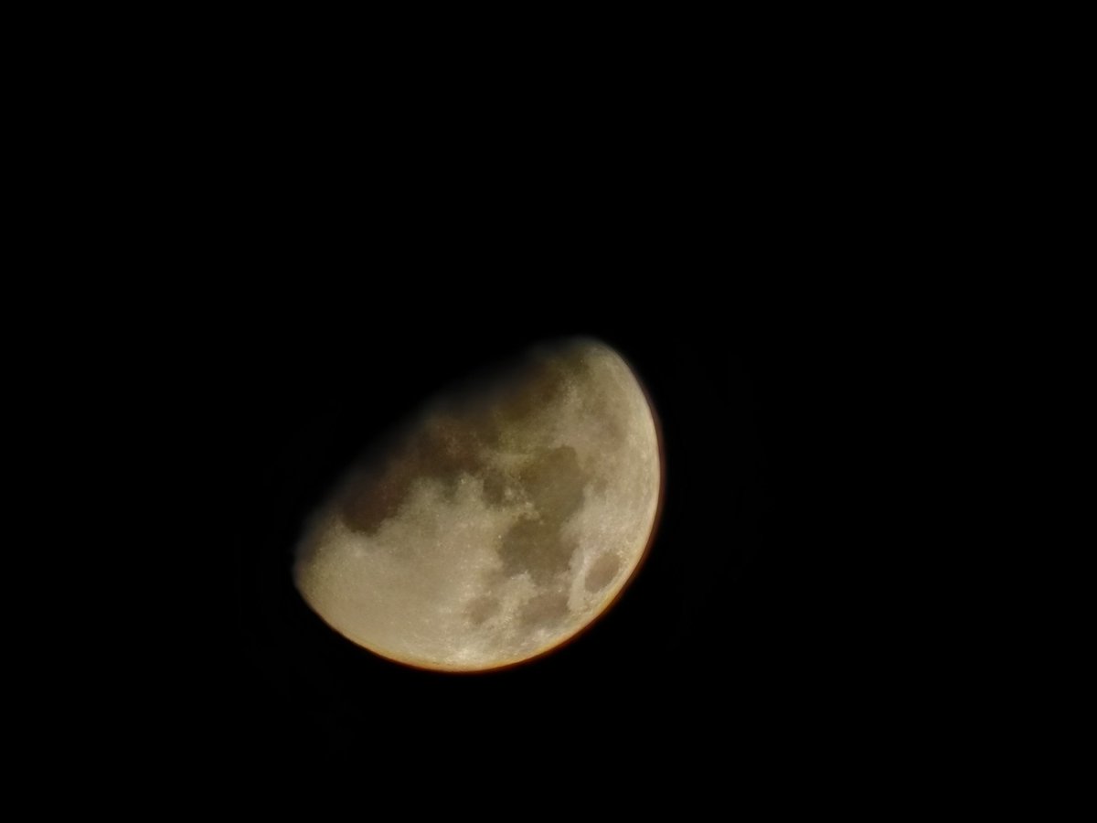 blackmagicibo_'s tweet image. Biraz da börtü böcek, ay, güneş paylaşalım 😁
1X  - 3.5X - 10X - 50X - 100X
Keşke bir de tripod olsaydı da daha net çekseydik. Acaba bir tane hediye mi etseniz @HuaweiTurkiye

#huawei #lecia #p60pro #moon