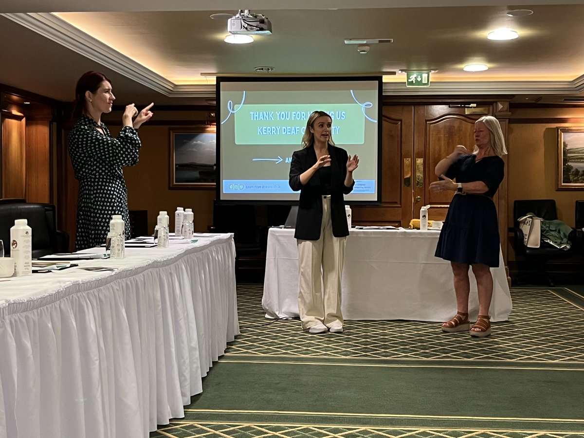 kerrygal_80's tweet photo. Thank you to @SLIS_Ireland for IRIS information workshop for Kerry Deaf Group and provided 2 interpreters (ISL and Ukrainian/Russian Sign Language) We had 23 people for SLIS workshop
#ISLAwarenessWeek #IWDP #IDSL #LearnISL https://t.co/u8N90IRVXs