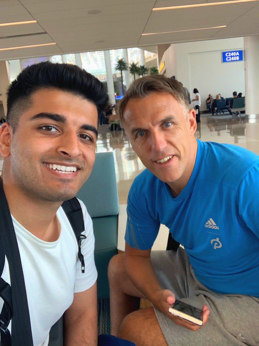 Good week out in Orlando for #HitchinsZepeda and just bumped into @Fizzer181 in the airport on the way home. Top man!