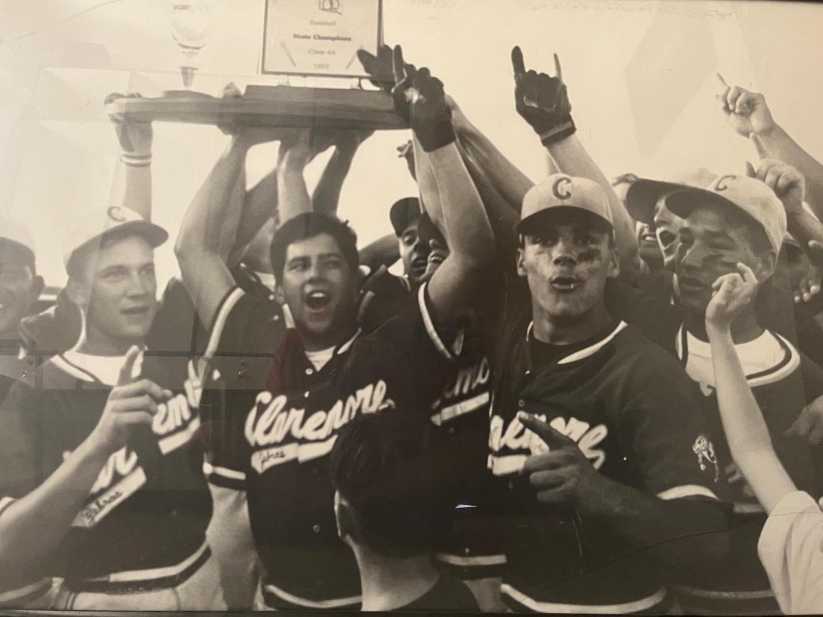 zebsbaseball's tweet photo. This weekend we got to honor our 1993 state championship team for being inducted into the Claremore Athletic Hall of Fame!

They laid the foundation, being the first male team to win a state championship at Claremore. 🫡 

#OnceAZebra https://t.co/ASnj6kUixw