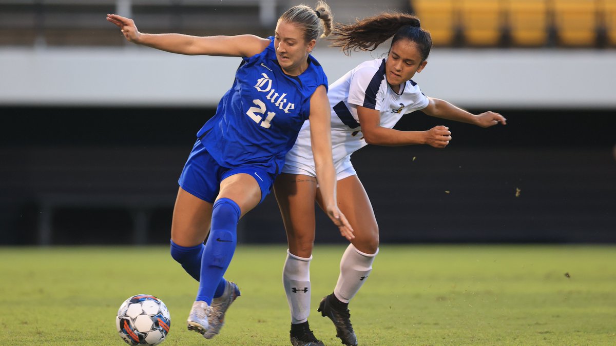 UNCGWSoccer's tweet image. a hard fought 90 minutes 

Looking onto the next ➡️🆚 Western Carolina #letsgoG 

🔗go.uncg.edu/s1idys