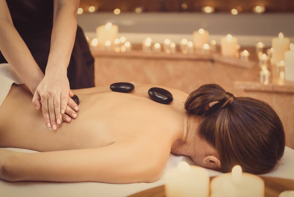 LeReveSpa's tweet photo. #Mondaymornings are always tough
@LeReveSpa we are here to make  Monday a little easier
Call (805)564-2977 and book your #spaday today  
https://t.co/z4MBOHGsOz
#organicspa #organicskincare #naturalskincare #dayspasantabarbara #SantaBarbara #massage #spafacial #facialSantaBarbara https://t.co/heh1ue0dhI