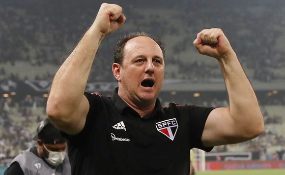 Eu sei que em algum lugar ai na Bahia você ta comemorando tanto quanto nós, M1T0