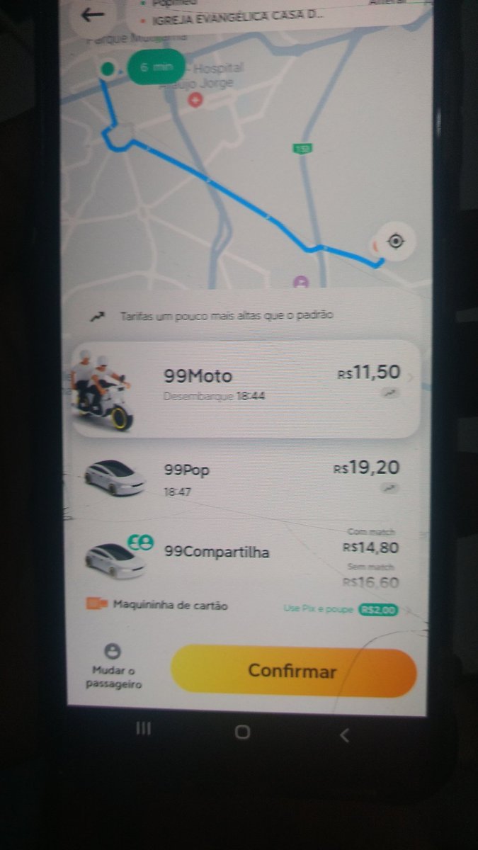 Deus não gosta de gente trans não