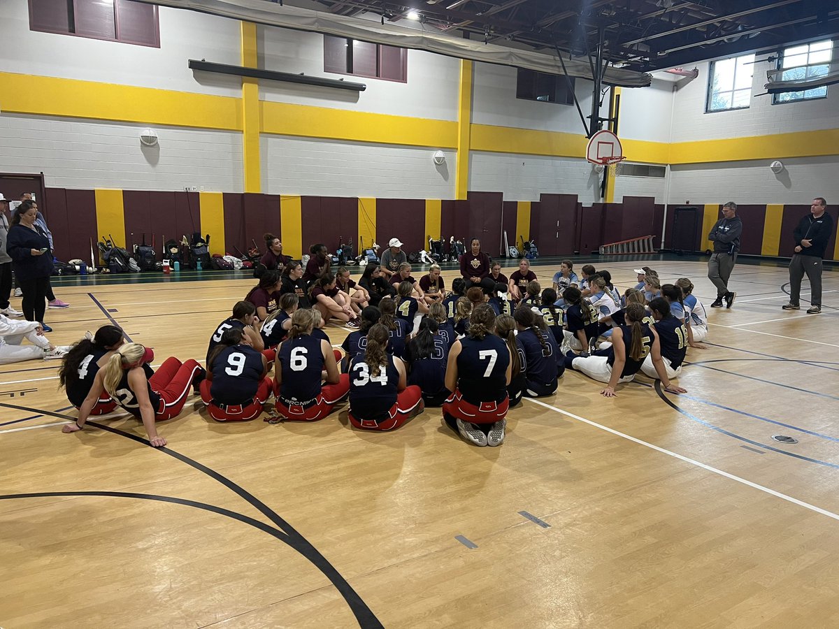 Great time with my <a href="/TcFutures/">TC Futures Softball</a> teammates at the <a href="/IonaSoftball/">Iona Softball</a> team camp today. Thank you to <a href="/a_tiumalu/">Alyssa Tiumalu</a> and the entire softball program for a great experience.