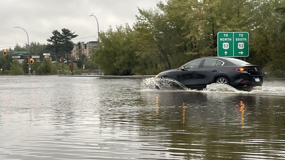 wdiowirt's tweet photo. DULUTH FLOODING: Take a look at what the intersection of Mall Drive and Maple Grove Road looks like. It’s completely underwater. https://t.co/G1ohwFq2mI