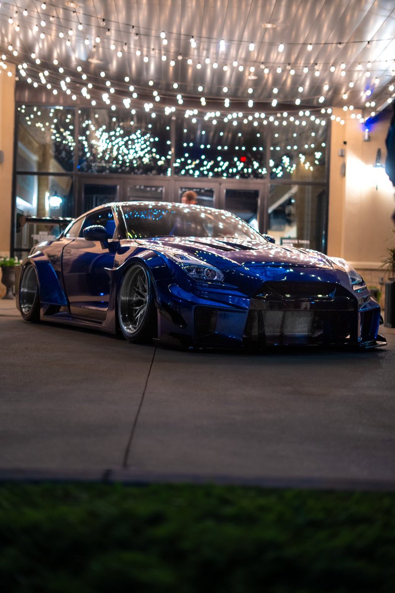 whiplashedmedia's tweet photo. One of the craziest GTRs I’ve seen go check out IG: 808nlx 
📸: @Sony A7IV with Sigma 50mm f1.8 
•
•
•
•
•
•
•
#gtr #gtr35 #gtrnismo #gtrlife #jdm #jdmculture #jdmlifestyle #jdmcars #slammed #slammedenuff #slammedsociety #widebody #sony #sonyphotography https://t.co/1ZJYNQozqk