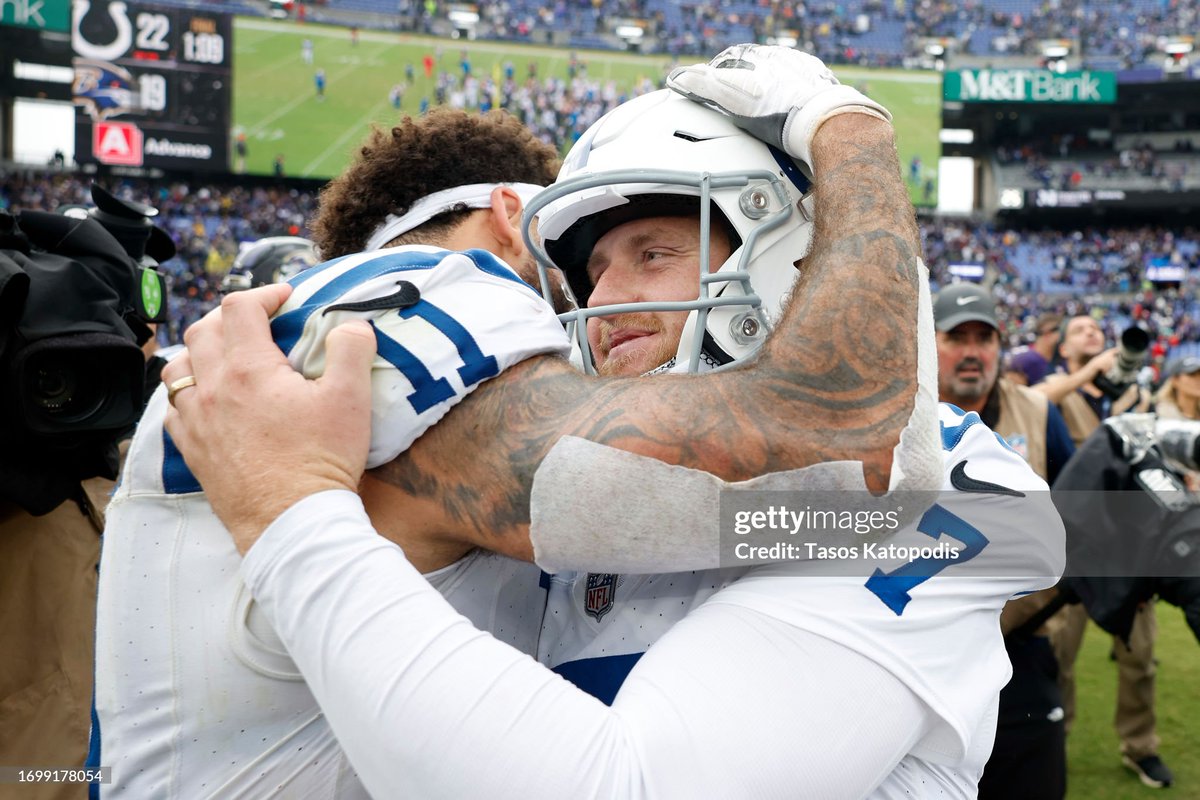 GettySport's tweet photo. #MattGay of the Indianapolis #Colts set an NFL record today with four field goals over 50 yards, including one from 53 to win the game against the Baltimore Ravens in overtime
📸: @RobertLeeCarr, @tasosphotos https://t.co/gTUEZiuPbm