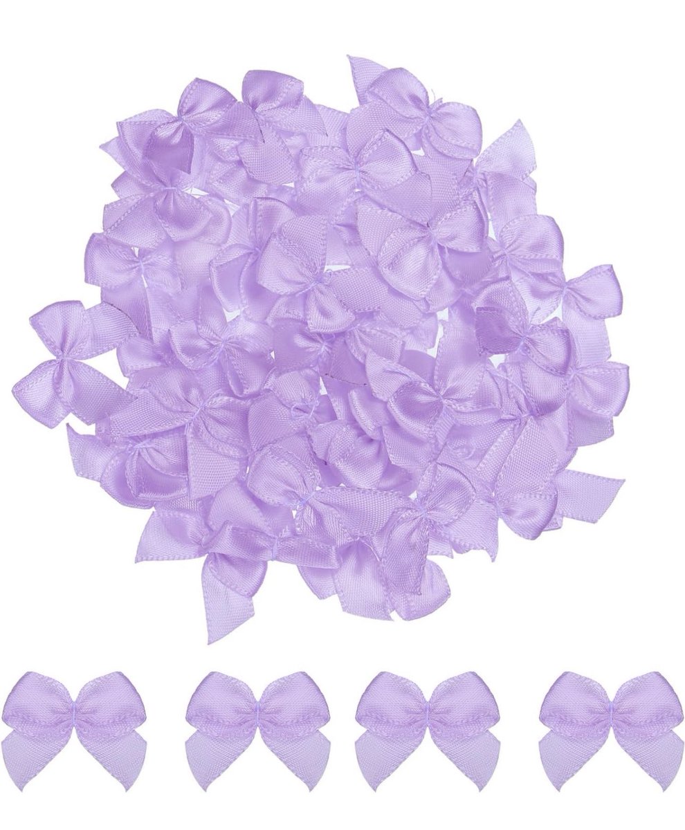 hterodrigo's tweet image. i thought maybe for the GUTS tour we could hand out different coloured mini satin bows &amp;amp; attach a note/lyrics to them which could avoid the storage worries that i’m seeing… i definitely am going to try this for my shows &amp;amp; i thought i’d tweet the idea too 💜