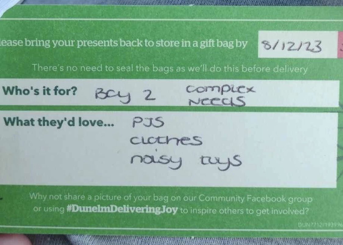 Leigh Fowley tweet media