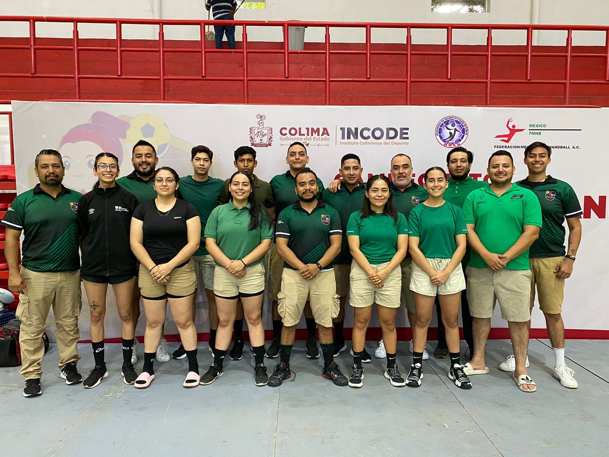 anter1295's tweet photo. #referees #handballreferees #colima #nacionalinfantil2023 https://t.co/bpYD5iL3fA