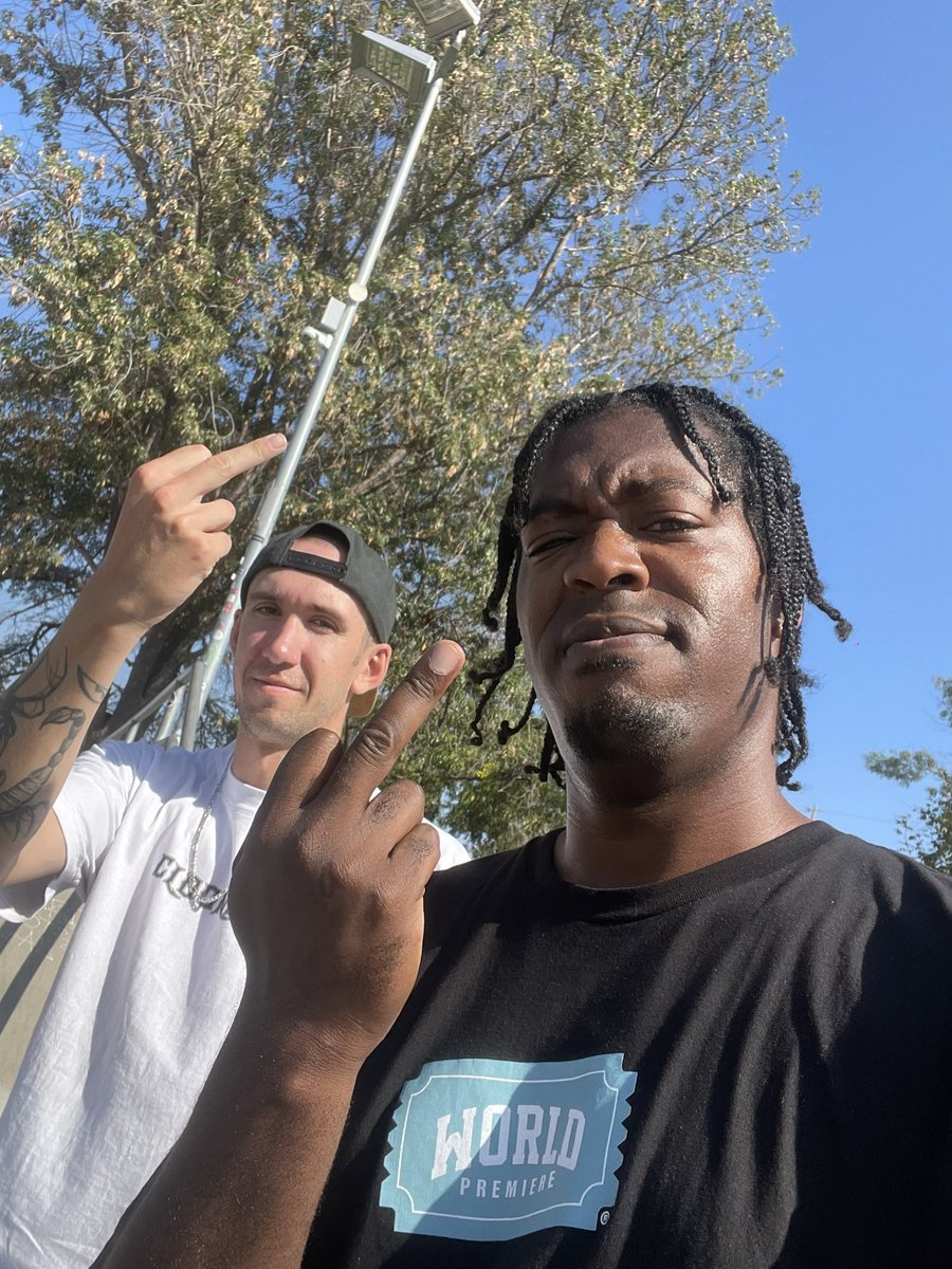 Good afternoon to everyone except <a href="/DackJanielsDub/">DACK JANIELS 🔪</a>