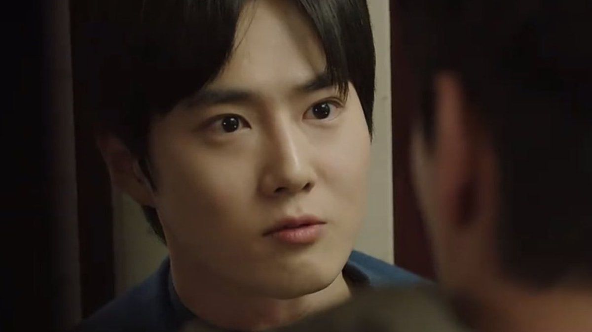 SUHOLOOK's tweet photo. BRAVO!!!! 👏 We are proud of you, actor SUHO! 😭
#Suho #수호 #BehindYourTouch https://t.co/u2XpNTo8Hh