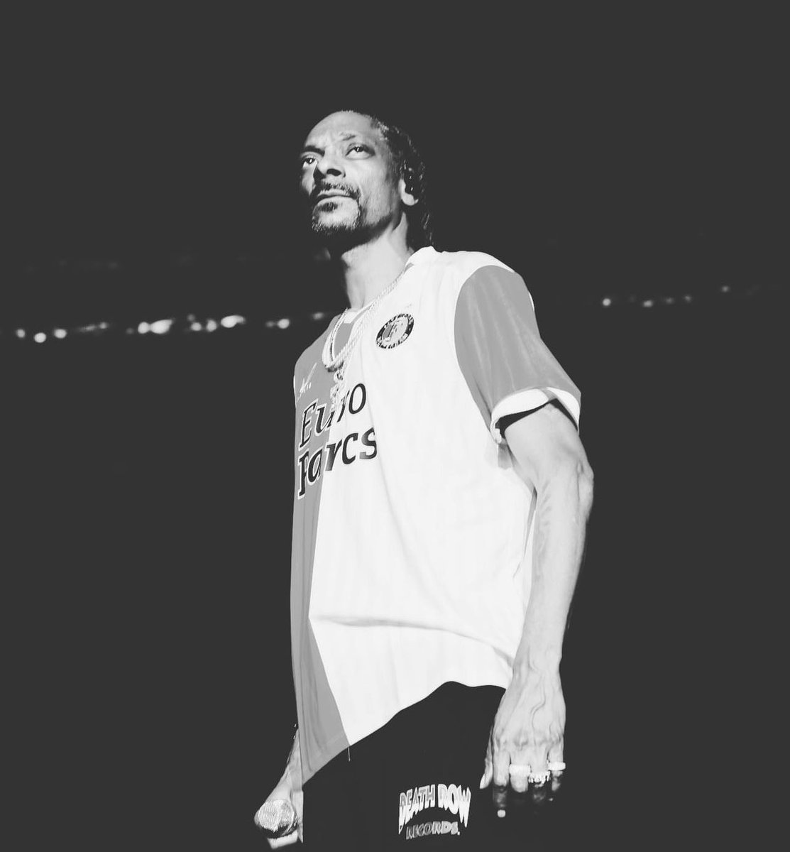 Snoop Dogg tweet media