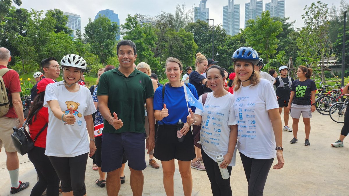 Many thanks to @Kim_UNICEF @GeraldineAnsart @WHOThailand - Olivia Nieveras & @UNIDO_ASP colleagues for joining the ride! Excellent to hit the brakes on our cars’ CO2 emissions for a healthier city. @sibillecartier @usambthailand