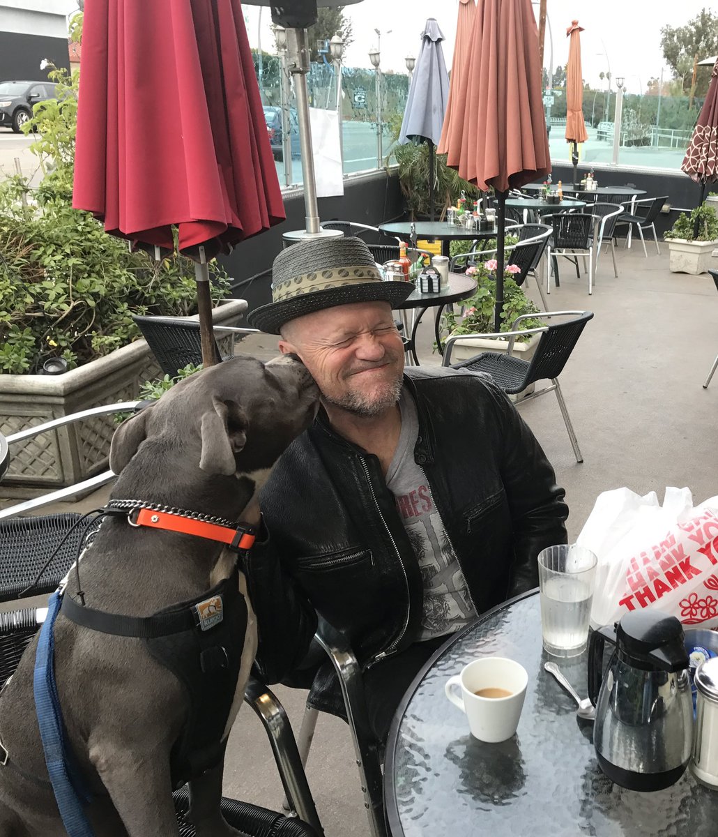 NeKap's tweet photo. …hangin’ with two of my favorite pals, @BusterKaplan &amp; #MichaelRooker https://t.co/hGL5WHMkfF