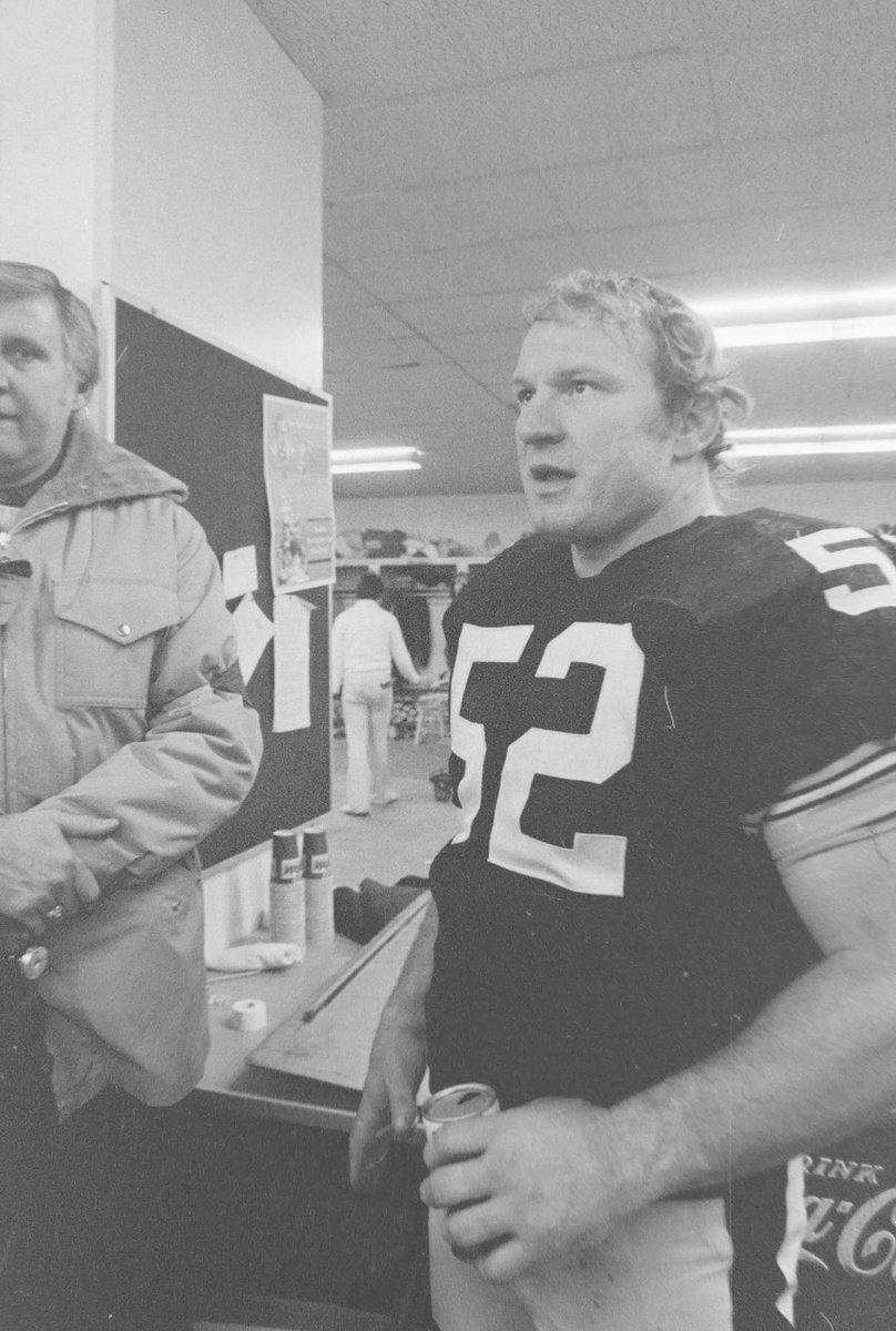 Bigweb52's tweet photo. On the anniversary of my dad’s passing , there is no better gift than beating the Raiders . To quote Iron Mike Webster “Fuck the Raiders ! #STEELERS #RIP52 #IRONMIKE ! https://t.co/Qo1hlbpprt