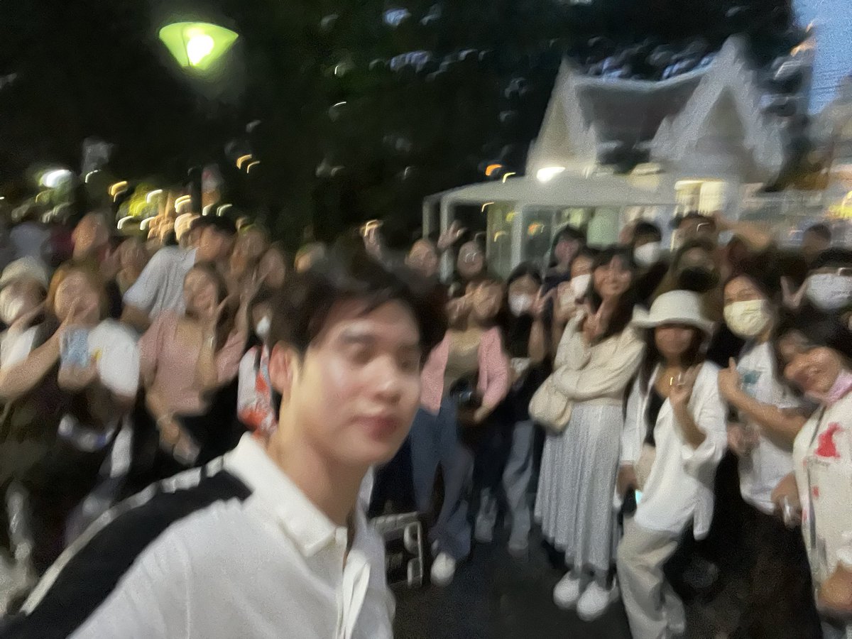 peakpeemapol tweet media