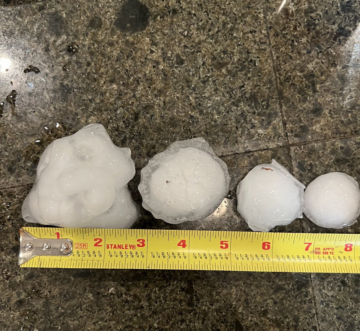 TSCannon's tweet photo. @averytomascowx Uhhh…close to 3 inches wide, 2 inches thick and pointy just for good measure. In NE Austin near 51st and Manor Rd. https://t.co/mKLSgMkE0f