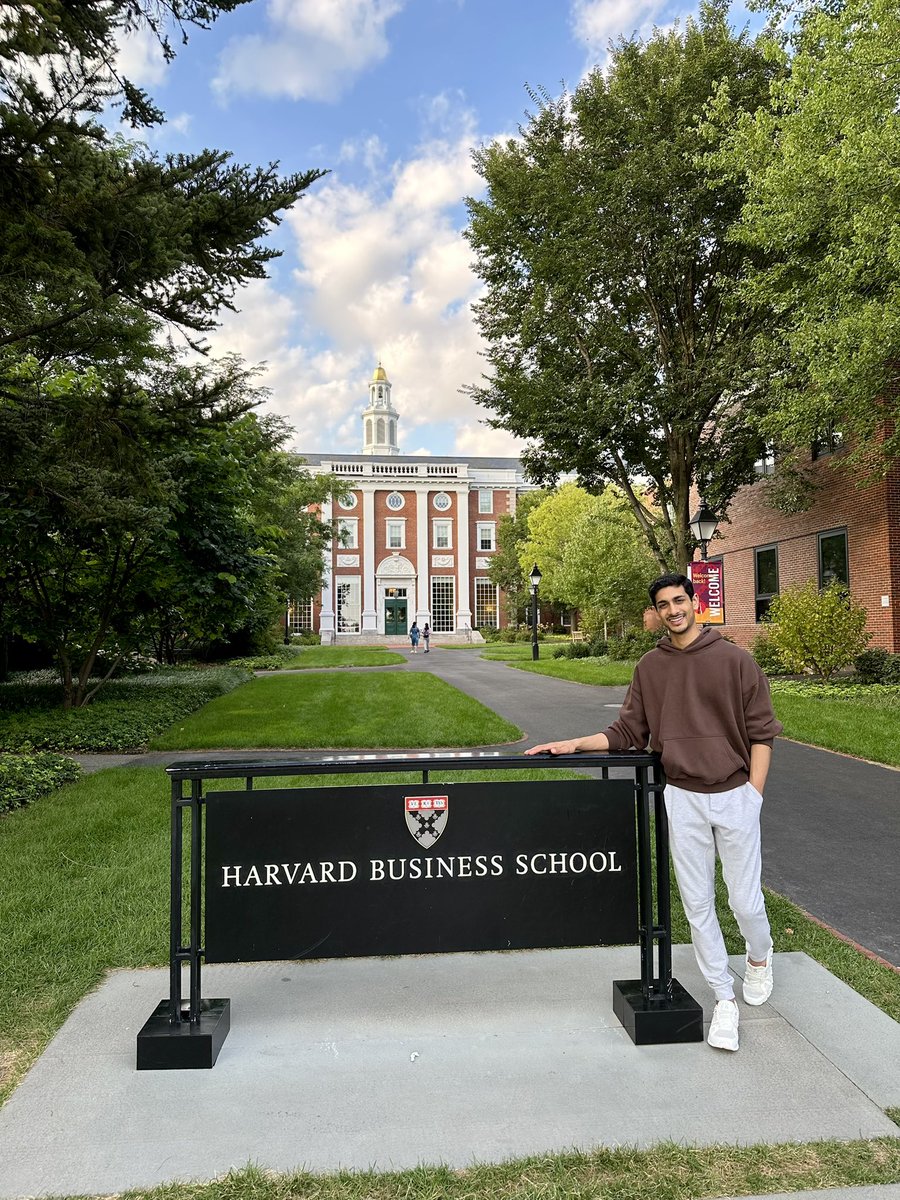 Boston, stay warm ❤️