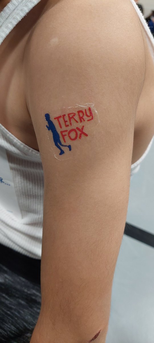 BPSHawks5's tweet photo. We're so proud of our Battalion Park Hawks for helping to continue Terry's legacy! #bpshawks5 #bpshawksrock #dearterry https://t.co/Ilw3eN352D